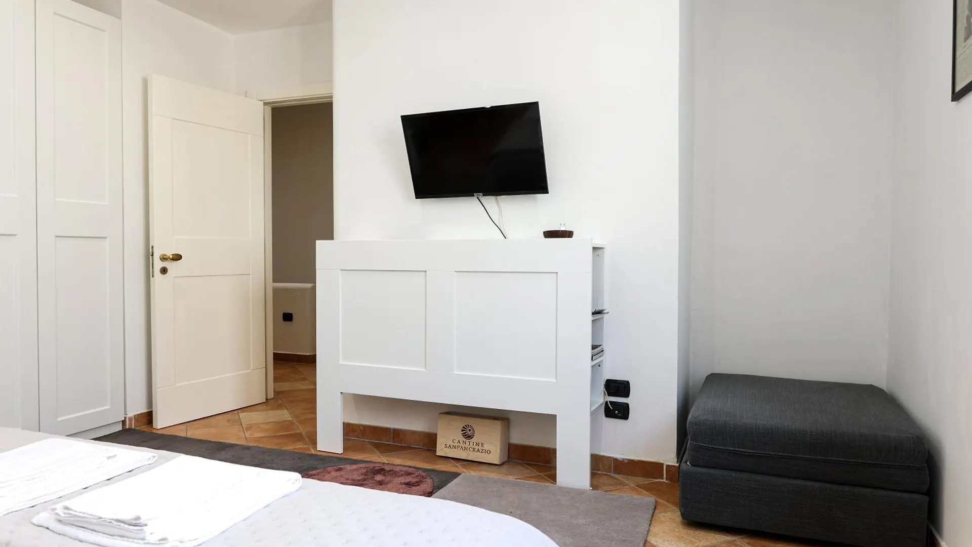 Goodstay Central Suite -Terrace & Charme- Lecce 0*,
